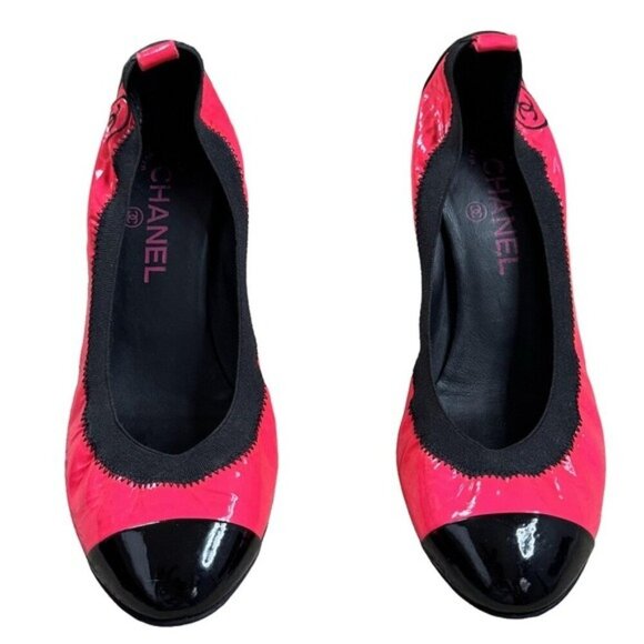 Chanel Logo Pink Patent Leather Black Cap Toe Ballet Pump Heels 10.5 US 41 IT - Picture 12 of 12